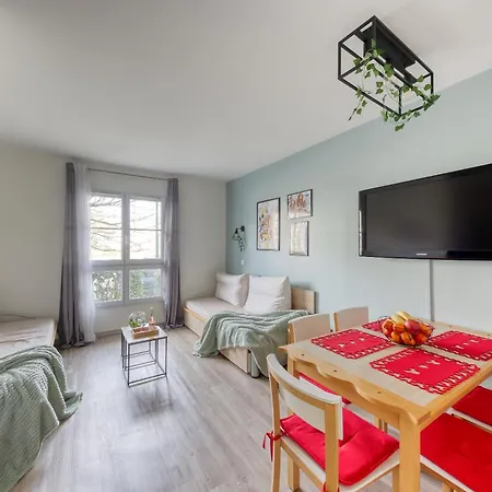 Διαμέρισμα Cosy / / Val D'europe / Paris *